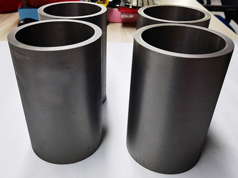 Wat zijn de effecten van hoog of laag silicium op de mechanische verwerkingsprestaties van grijs gietijzer 200?